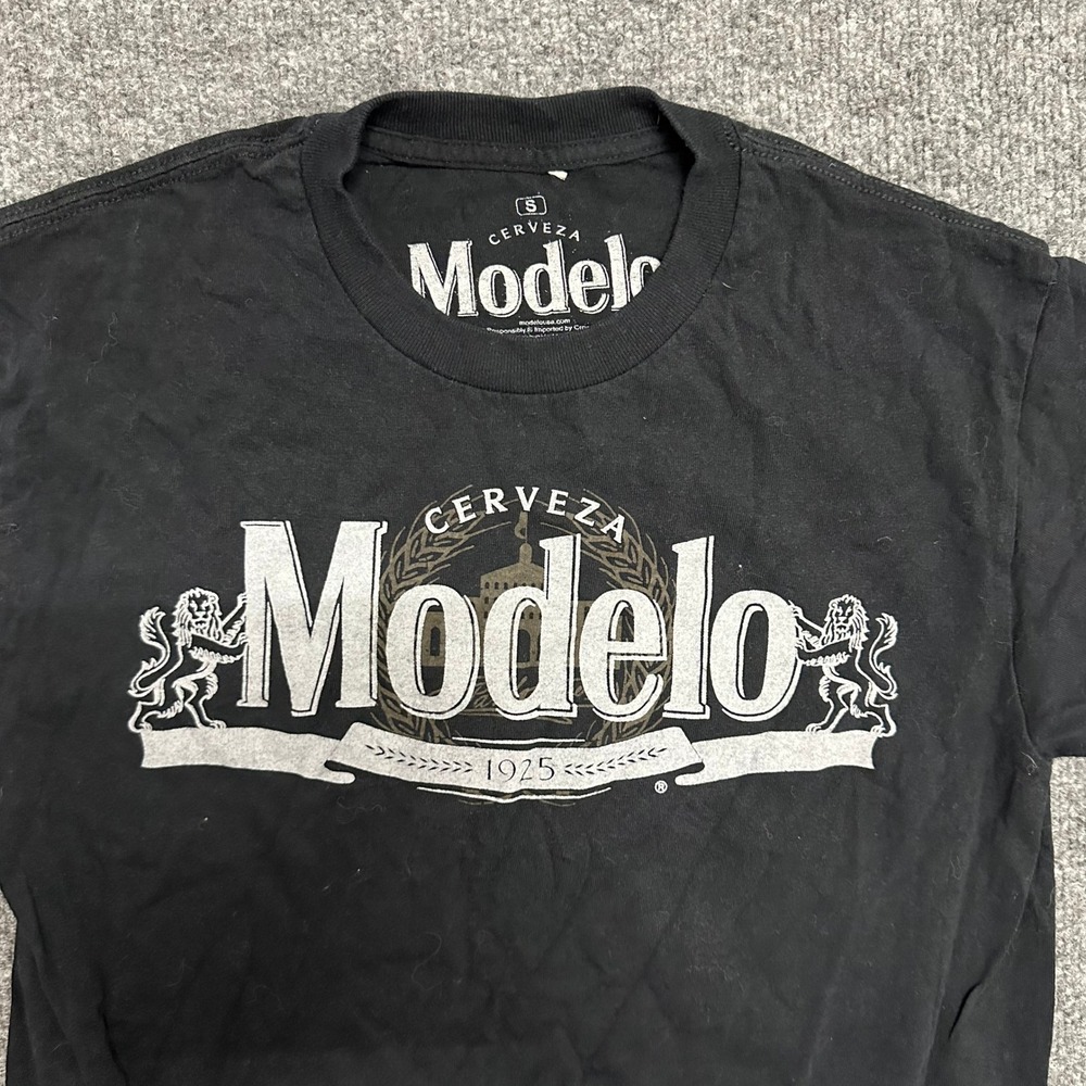 Modelo T-Shirt Mens Size S Black Graphic Logo Short Sleeve Cerveza Beer Casual